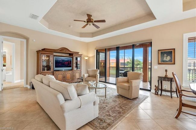 202 - 15911 Prentiss Pointe Cir, Condo with 3 bedrooms, 2 bathrooms and 2 parking in FORT MYERS FL | Image 6