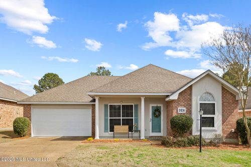 328 Waterfall Way, Clinton, MS, 39056-6135 | Card Image