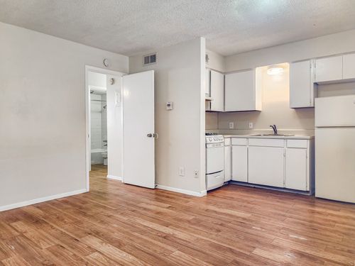 231-924 E Dean Keeton St, Austin, TX, 78705-3328 | Card Image