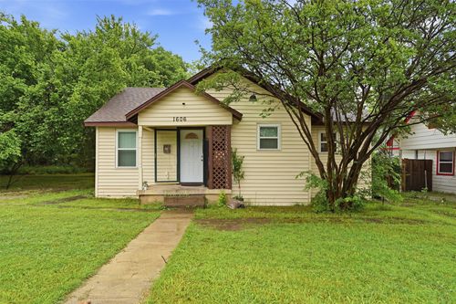 1606 Mentor Ave, Dallas, TX, 75216-6351 | Card Image