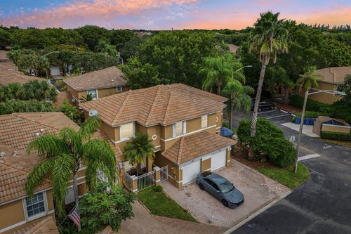 2837 Nw 99th Ter, Sunrise, FL, 33322-5894 | Card Image