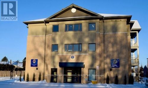306-1 B Lions St, Dutton, ON, N0L1J0 | Card Image