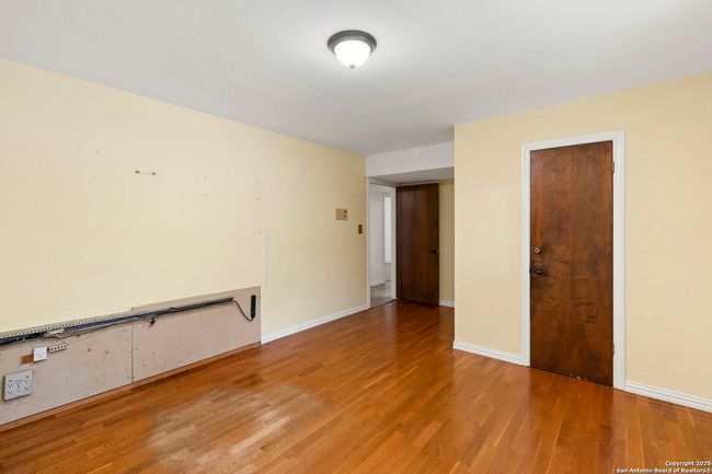 7835 Wild Eagle Rd, House other with 5 bedrooms, 3 bathrooms and null parking in San Antonio TX | Image 20