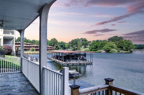 b-4-1380 Airport Rd, Hot Springs, AR, 71913-8296 | Card Image