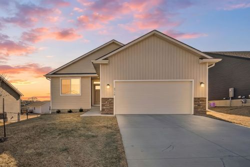 2710 22nd St Sw, Altoona, IA, 50009-5514 | Card Image