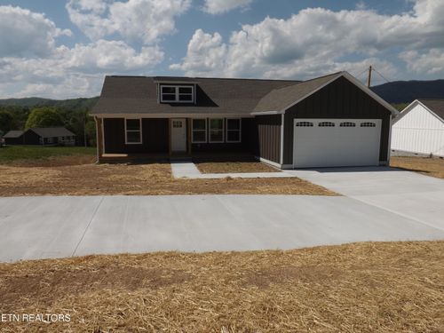 935 Shawanee Rd, Harrogate, TN, 37752 | Card Image