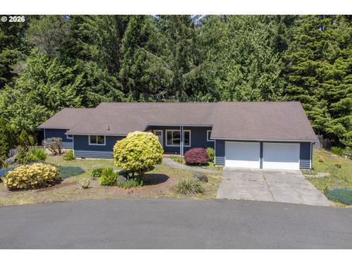 60 Seagrove Pl, Lincoln City, OR, 97367-5322 | Card Image