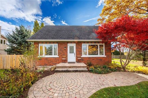 1140 Concession Rd 2 W, Dundas, ON, L9H5E2 | Card Image