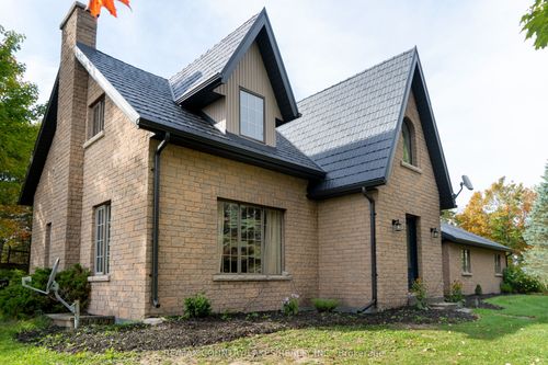 341 County Rd 46, Oakwood, ON, K0M2M0 | Card Image