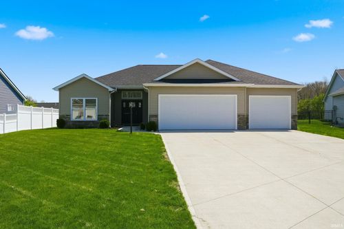 2336 Hamlet Ct, Fort Wayne, IN, 46818-0093 | Card Image