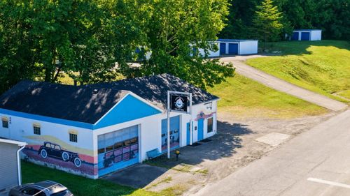 1280 Chestnut St, Nelsonville, OH, 45764 | Card Image