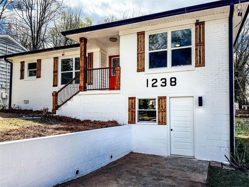 1238 Westboro Dr Sw, Atlanta, GA, 30310-3220 | Card Image