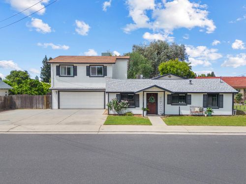 1641 Walnut Ave, Escalon, CA, 95320-1528 | Card Image
