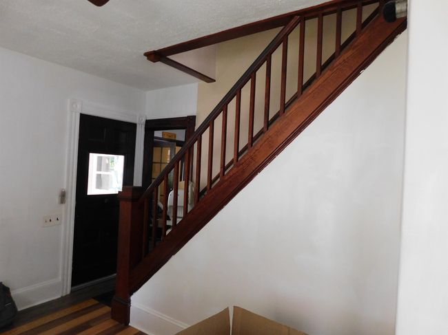 8 Center St, House other with 3 bedrooms, 2 bathrooms and null parking in Springfield VT | Image 11