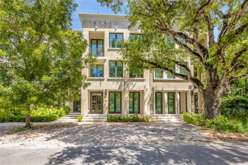 617 Almeria Ave, Coral Gables, FL, 33134-5602 | Card Image