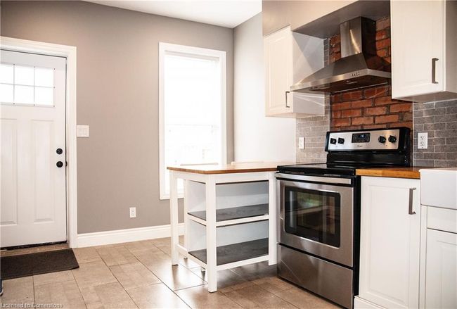 131 Grant Ave, House other with 1 bedrooms, 1 bathrooms and 1 parking in Hamilton ON | Image 4