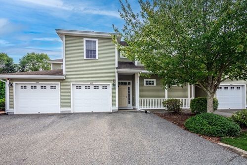 611-611 Devenwood Way, Clinton, MA, 01510-3929 | Card Image