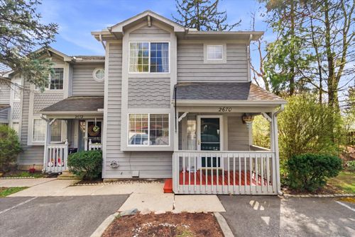 2670 Packard St, Ann Arbor, MI, 48104-6831 | Card Image