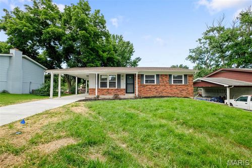 48 James Ct, Ballwin, MO, 63021-5258 | Card Image
