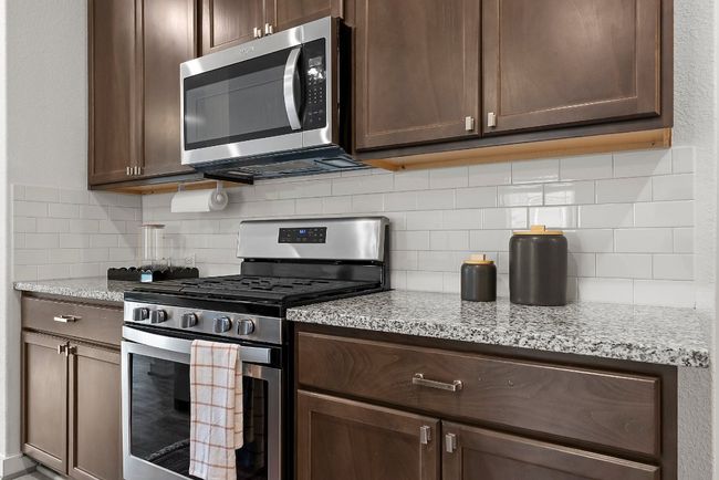 gas stove. | Image 10