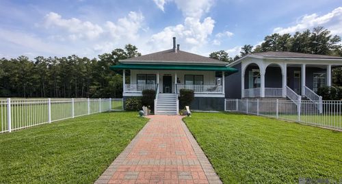 18104 Bayou Pierre Dr, Maurepas, LA, 70449-5291 | Card Image