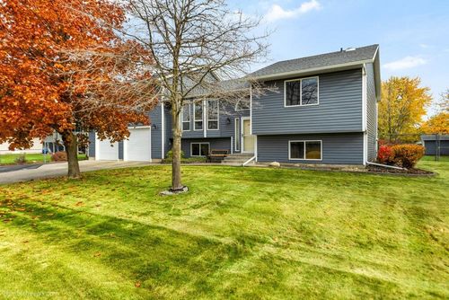 5718 N Martinson Rd, Newman Lake, WA, 99025-8481 | Card Image