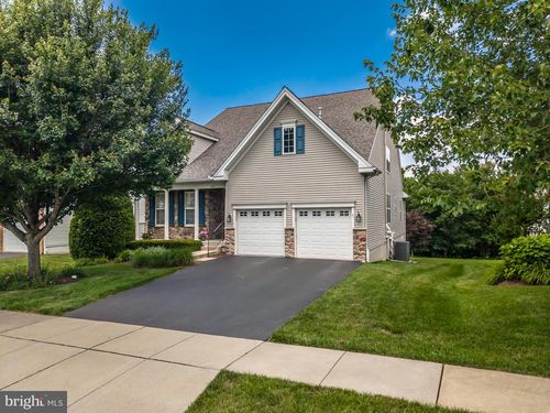 228 Gaston Ln, COATESVILLE, PA, 19320-6542 | Card Image