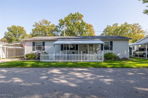 18 Peach Street, Olmsted Township, OH, 44138 | Card Image