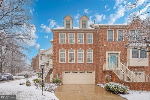 15825 Glacier Ct, NORTH POTOMAC, MD, 20878-3470 | Card Image