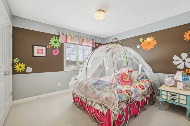 5 Mahogany Manor Se, Home with 3 bedrooms, 2 bathrooms and 4 parking in Calgary AB | Image 43