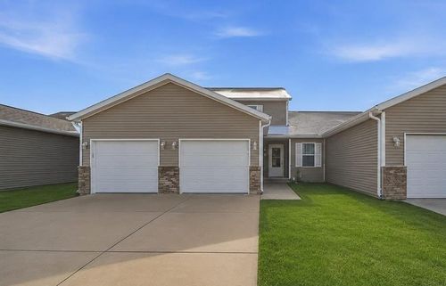 1312 Lois Ln, Waterloo, IA, 50702-4242 | Card Image