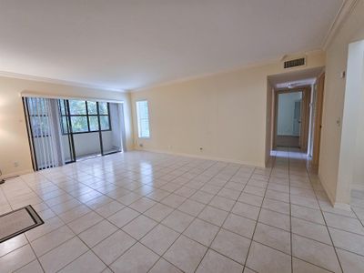 F1 - 3618 Alder Drive, Condo with 2 bedrooms, 2 bathrooms and null parking in West Palm Beach FL | Image 2