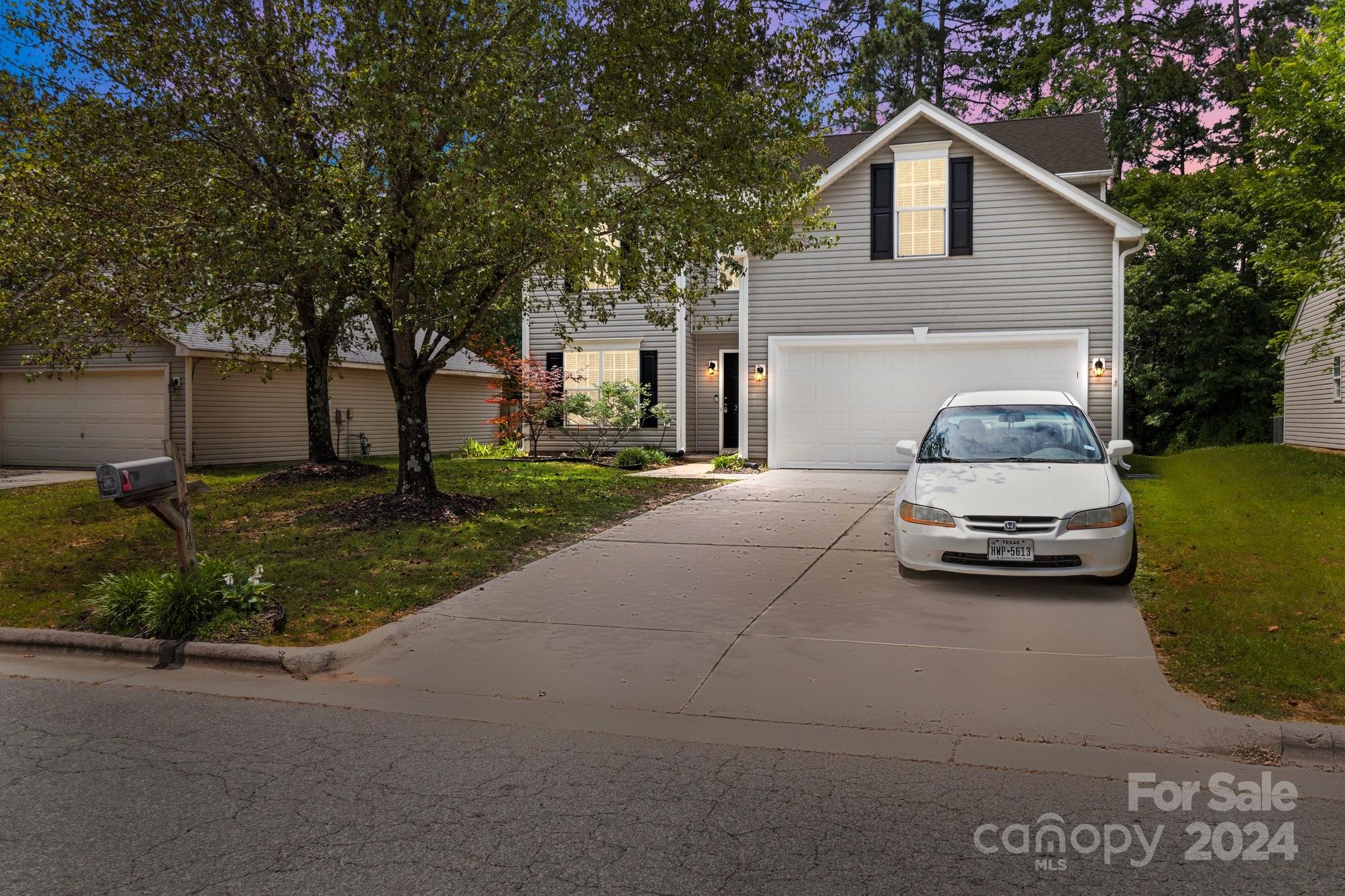 Summit Ridge Ln, Kannapolis, NC 28083