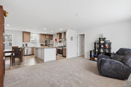 2125 Candy Ln, Brighton, MI, 48114-8813 | Card Image