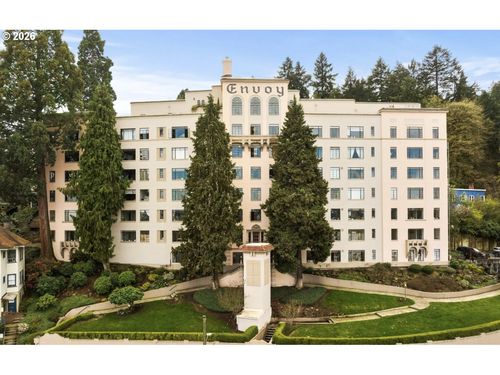 unit-406-2336 Sw Osage St, Portland, OR, 97205-1031 | Card Image