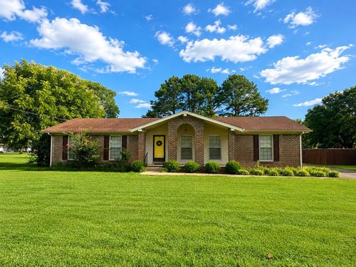 1008 Brindley Dr, Pulaski, TN, 38478-4705 | Card Image