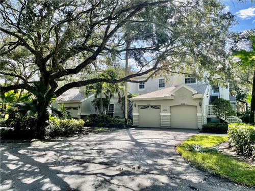 104-1460 Winding Oaks Cir W, Vero Beach, FL, 32963-4160 | Card Image