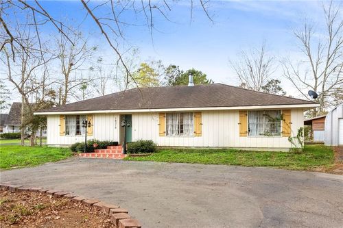 18318 Cusachs Dr, Covington, LA, 70433-0350 | Card Image