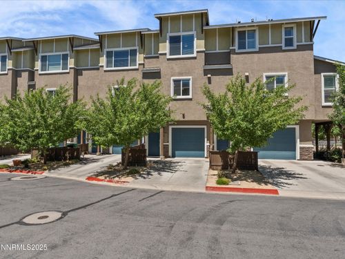 2755 Elsie Irene Ln, Reno, NV, 89503-4922 | Card Image