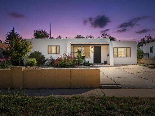 1231 Vitalia St, Santa Fe, NM, 87505-3278 | Card Image