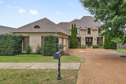 10200 Ivy Oak Ln, Lakeland, TN, 38002-8509 | Card Image