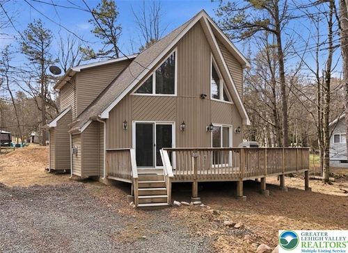 48 Hunt Trl, Albrightsville, PA, 18210-3521 | Card Image