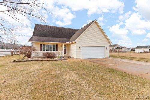 2147 Gady Rd, Adrian, MI, 49221-8340 | Card Image