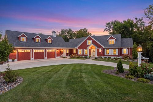 3698 Woodland Cove Pkwy, Minnetrista, MN, 55331-2174 | Card Image