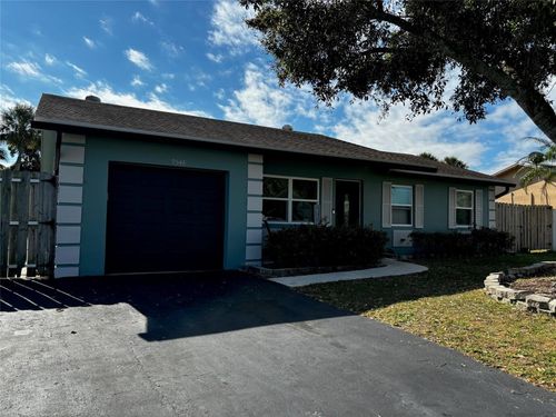 9548 Richmond Cir, Boca Raton, FL, 33434-2313 | Card Image