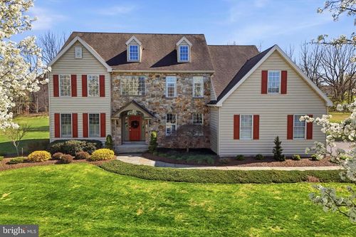 1101 Winchester Ct, Pottstown, PA, 19465-9654 | Card Image