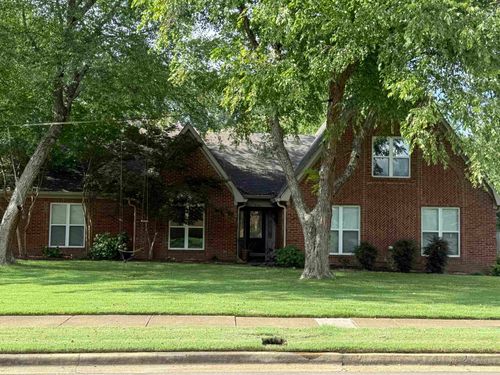 9140 Foxridge Rd, Germantown, TN, 38139-3532 | Card Image