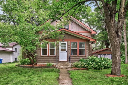 619 2nd Ave Nw, Forest Lake, MN, 55025-1010 | Card Image