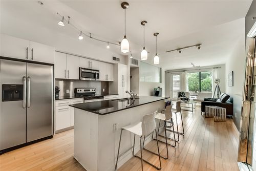 apt-106-4040 N Hall St, Dallas, TX, 75219-3684 | Card Image
