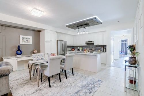 121 Luzon Ave, Markham, ON, L6B1N8 | Card Image